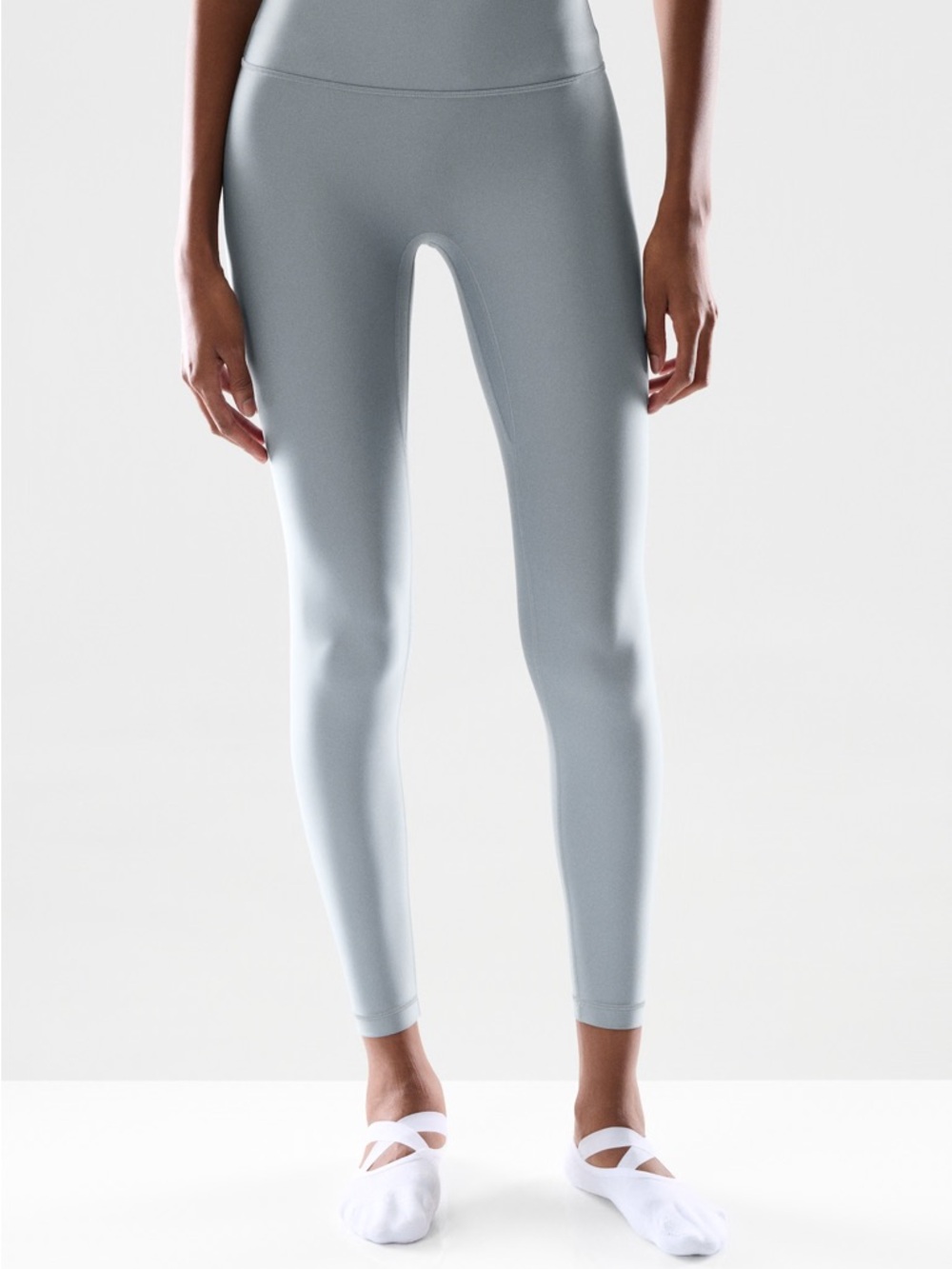 Aritzia Golden GloTone™ Cheeky Infinite Hi-Rise Legging